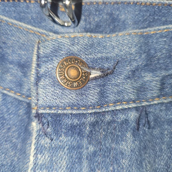 Vintage Levi's 557 Made For Cowboys Fit Blue Jeans - Picture 3 of 4